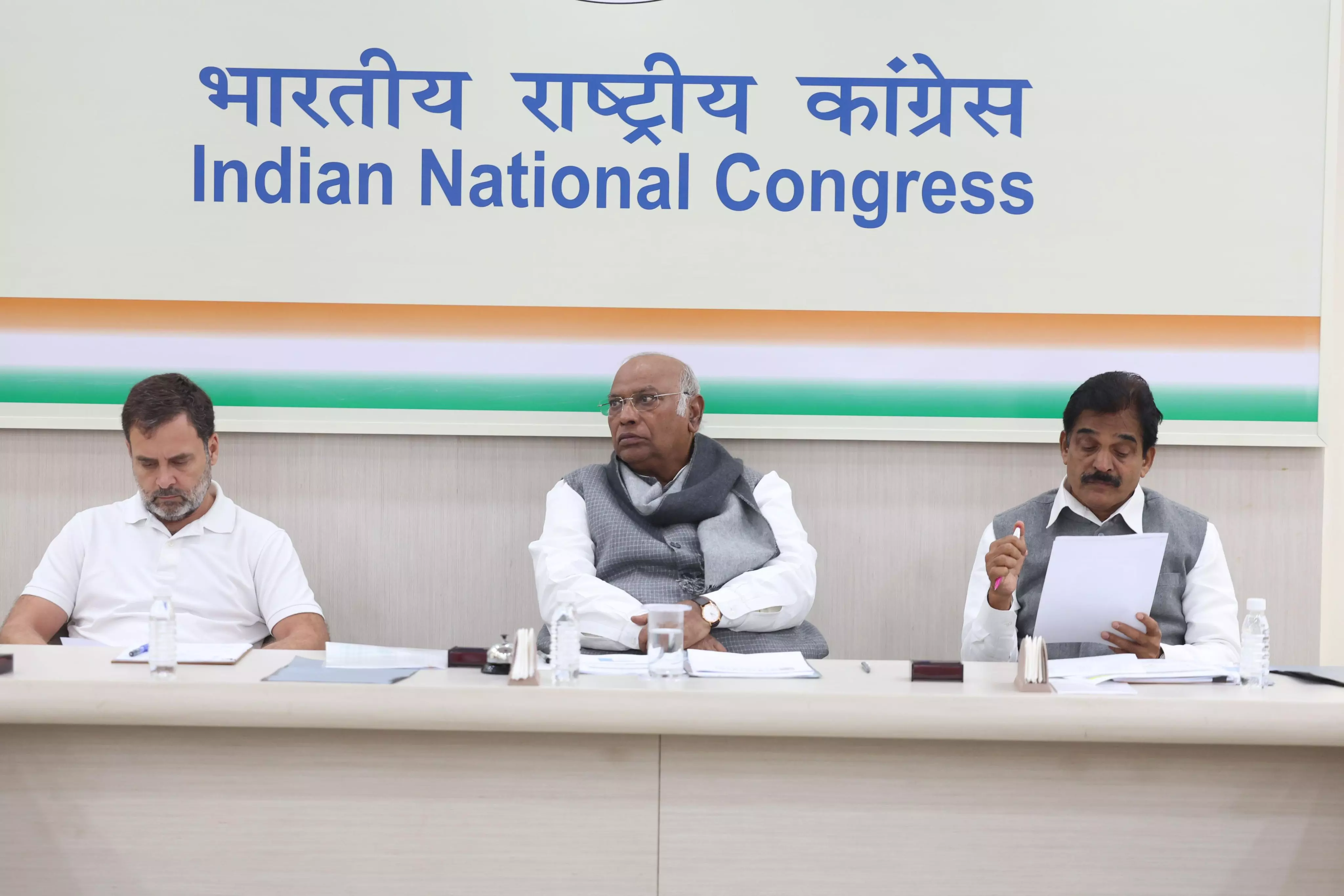 Congress conducts election review meetings for Rajasthan and Mizoram