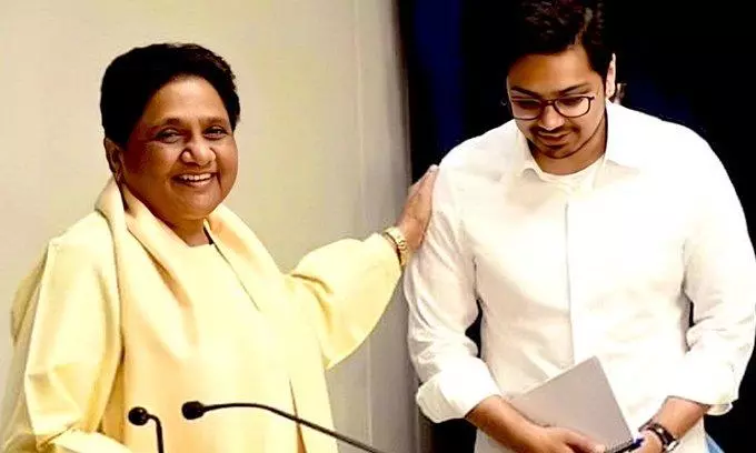 Mayawati removes nephew as ‘successor’ until he gains ‘full maturity’