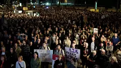 3 hostages mistakenly killed by Israeli troops had been holding a white flag: Military officials
