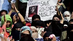 Indonesian island residents protest growing arrival of Rohingya refugees