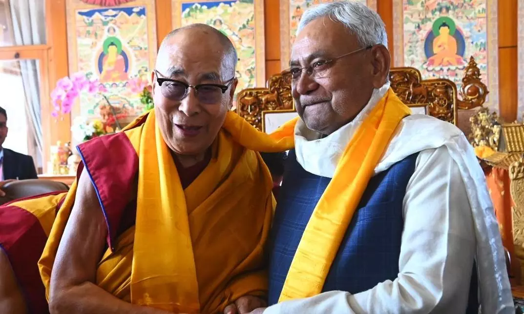 Nitish Kumar visits Bodh Gaya, meets with the Dalai Lama