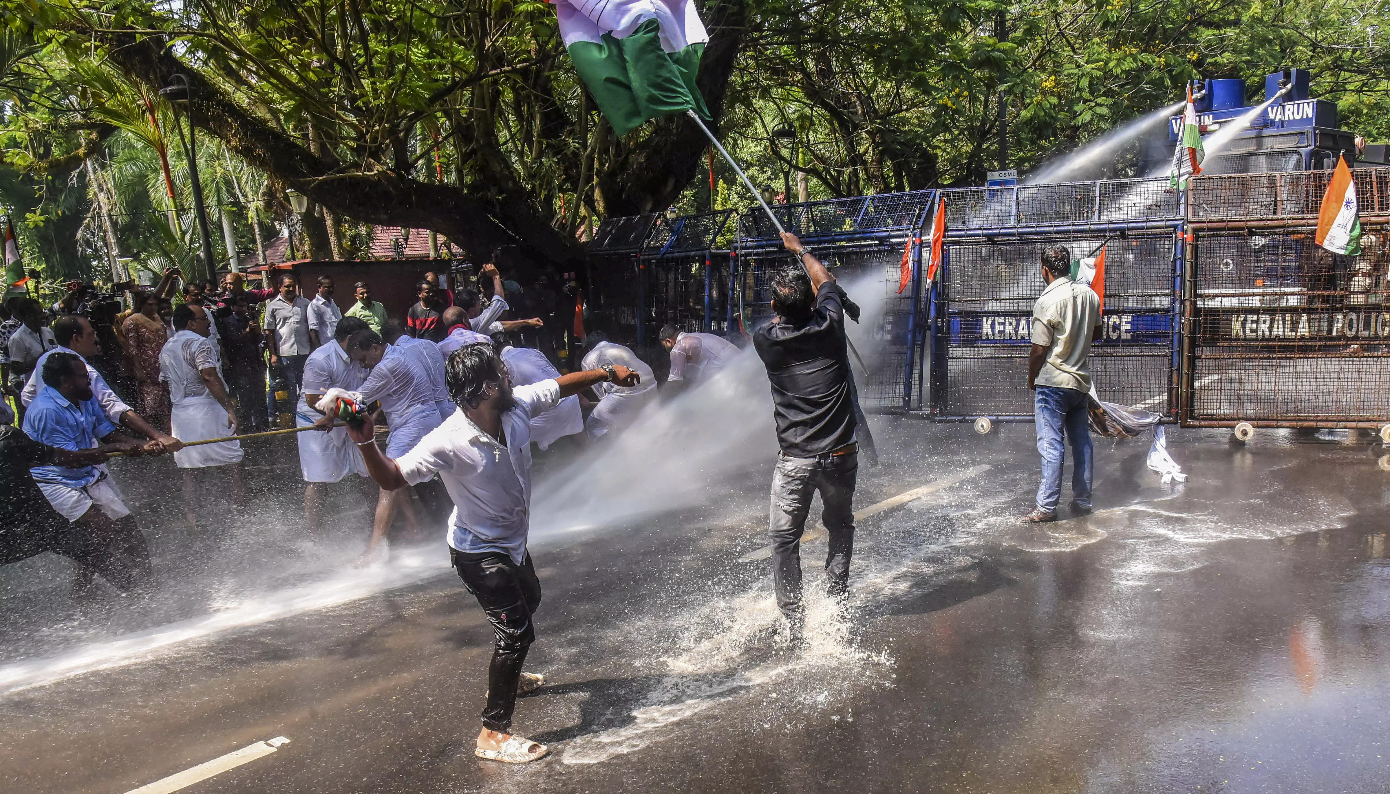 Kerala: Congress march to DGP office turns violent; police use water cannons, tear gas