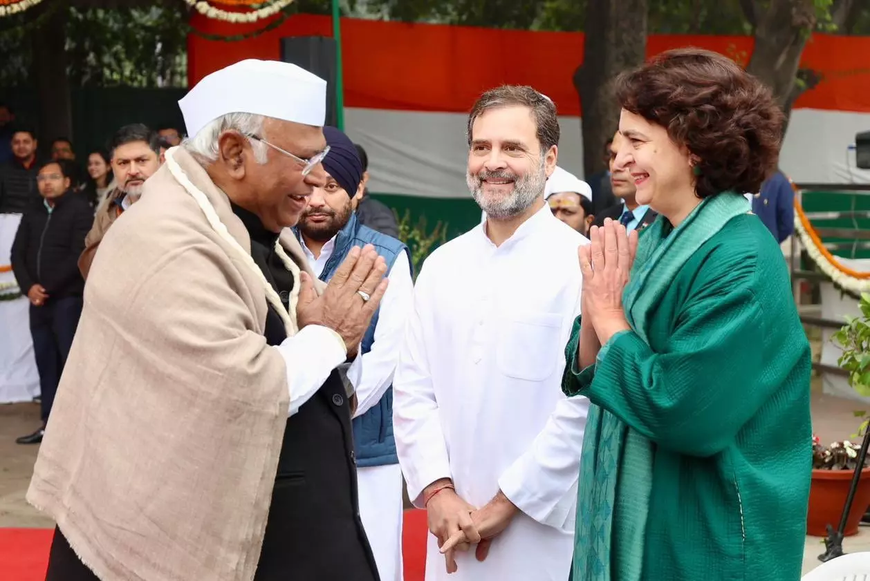 Mallikarjun Kharge, Rahul Gandhi, Priyanka Gandhi