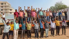 Truck drivers protest turns violent in Surat; cop manhandled, 23 arrested