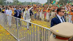 Thousands greet Modi as he reaches Kerala for women’s meet