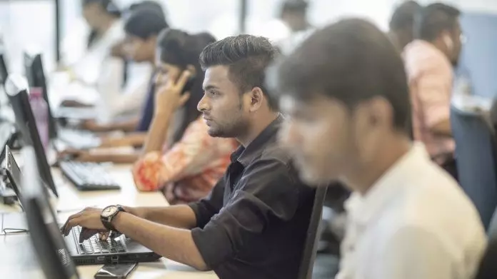 Indian IT companies, muted growth in Q1