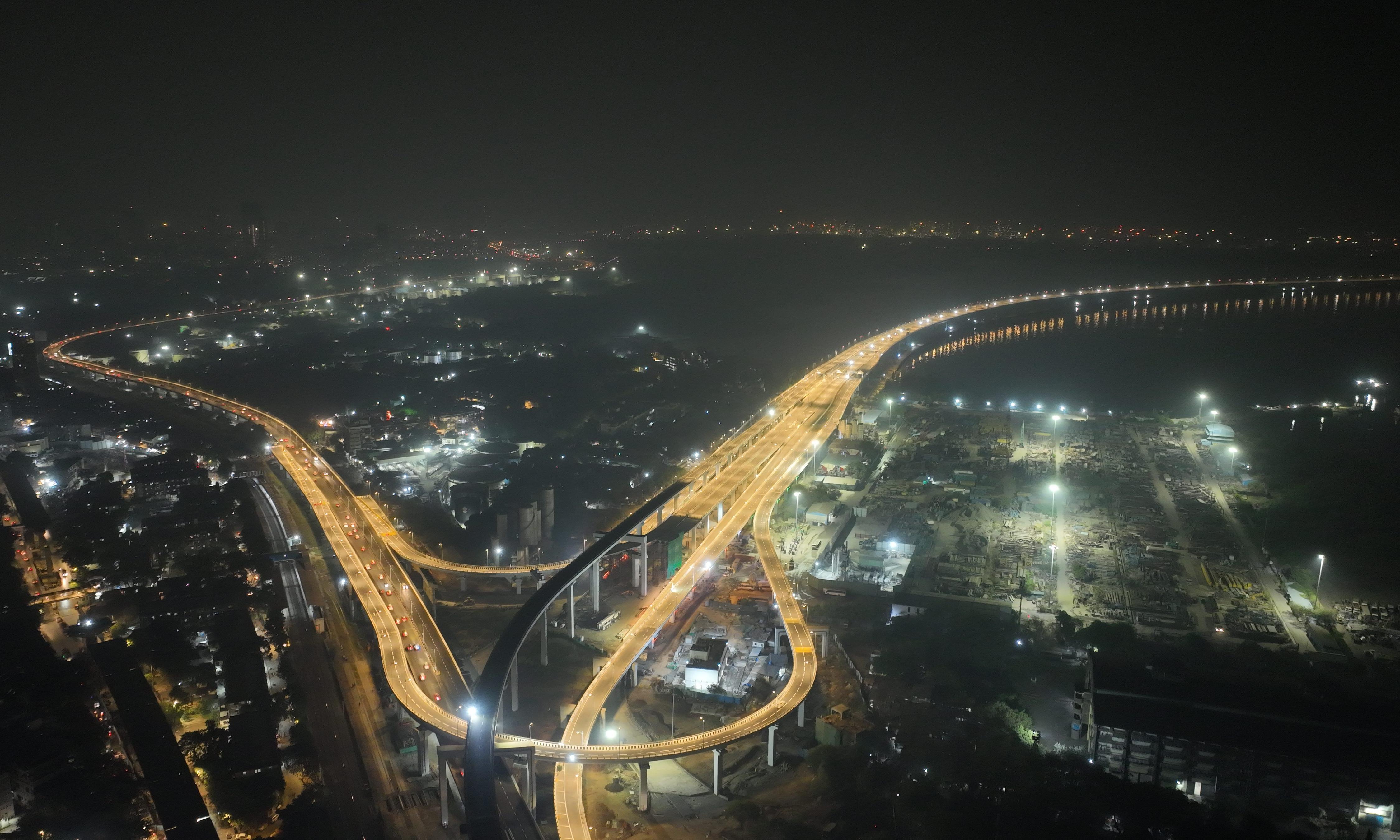 PM inaugurates Atal Setu, the country's longest sea bridge linking ...