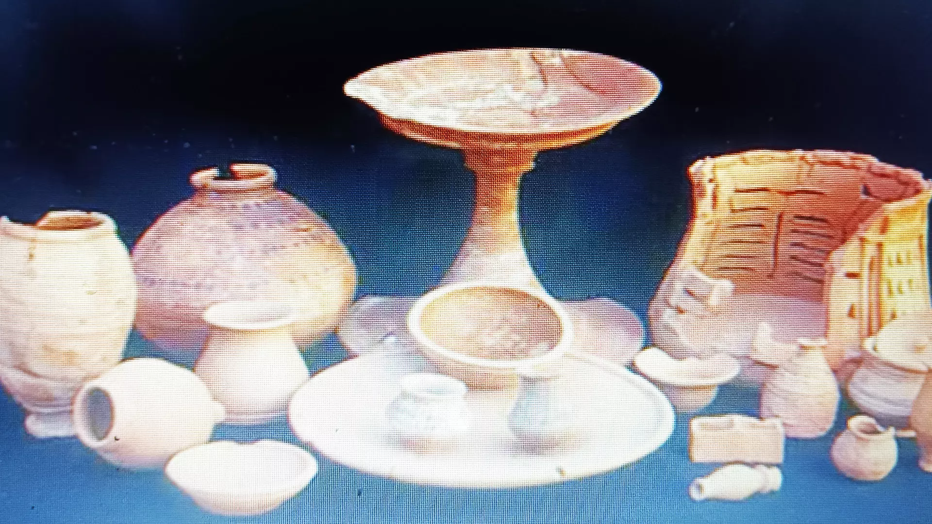 Ceramics belonging to the Harappan era.