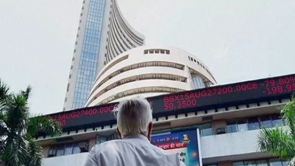 After 5-day rally, markets fall in early trade on profit-taking in IT stocks