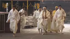 Kerala: PM Modi offers prayers at Lord Krishna temple in Guruvayur