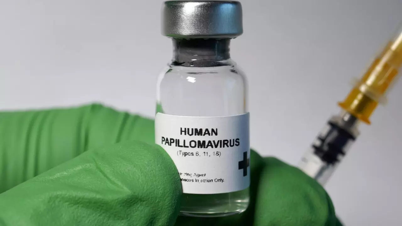 Cervical cancer, HPV vaccine