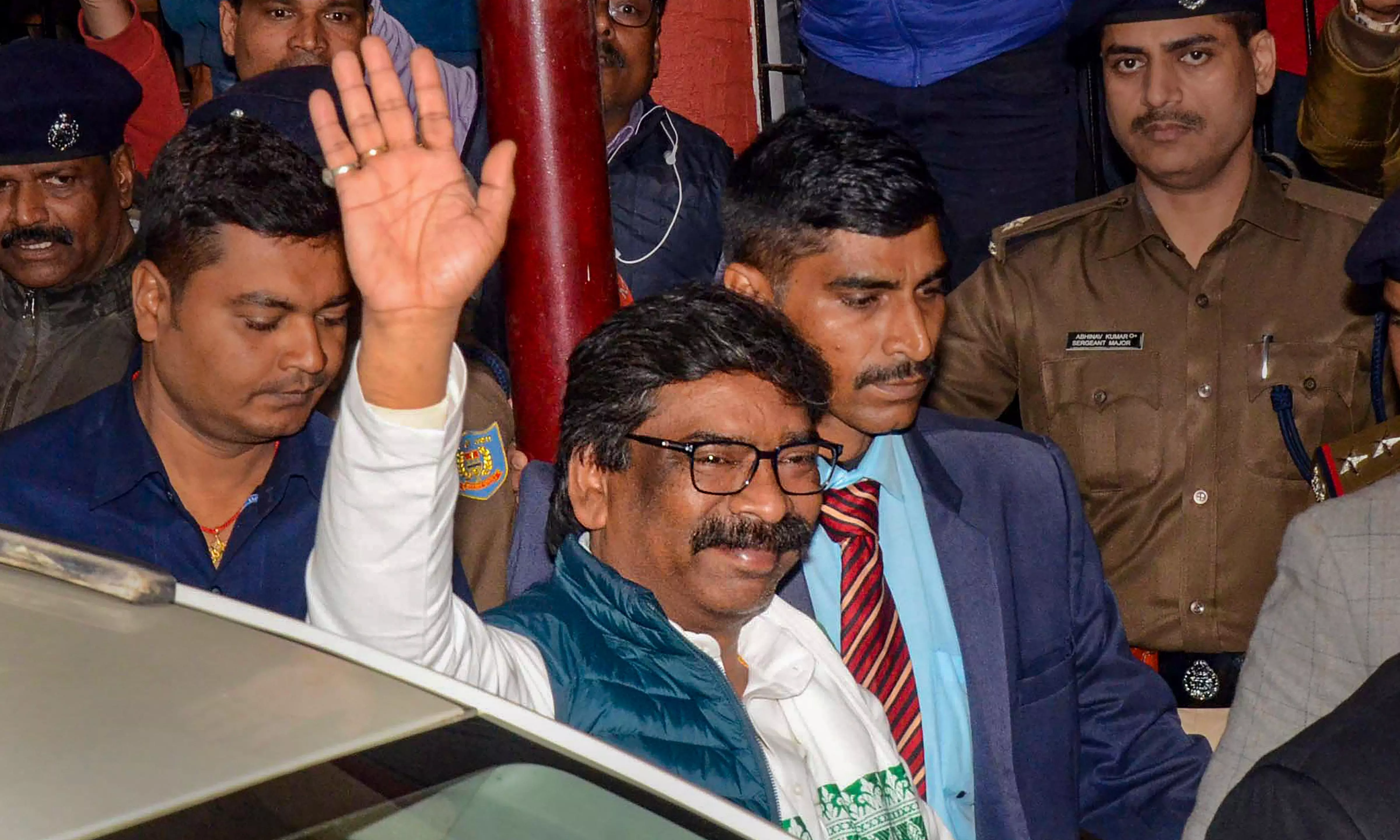 Hemant Soren allowed to participate in trust vote in Jharkhand Assembly