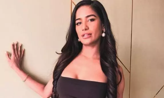 Has actor-model Poonam Pandey died of cervical cancer? Mystery deepens
