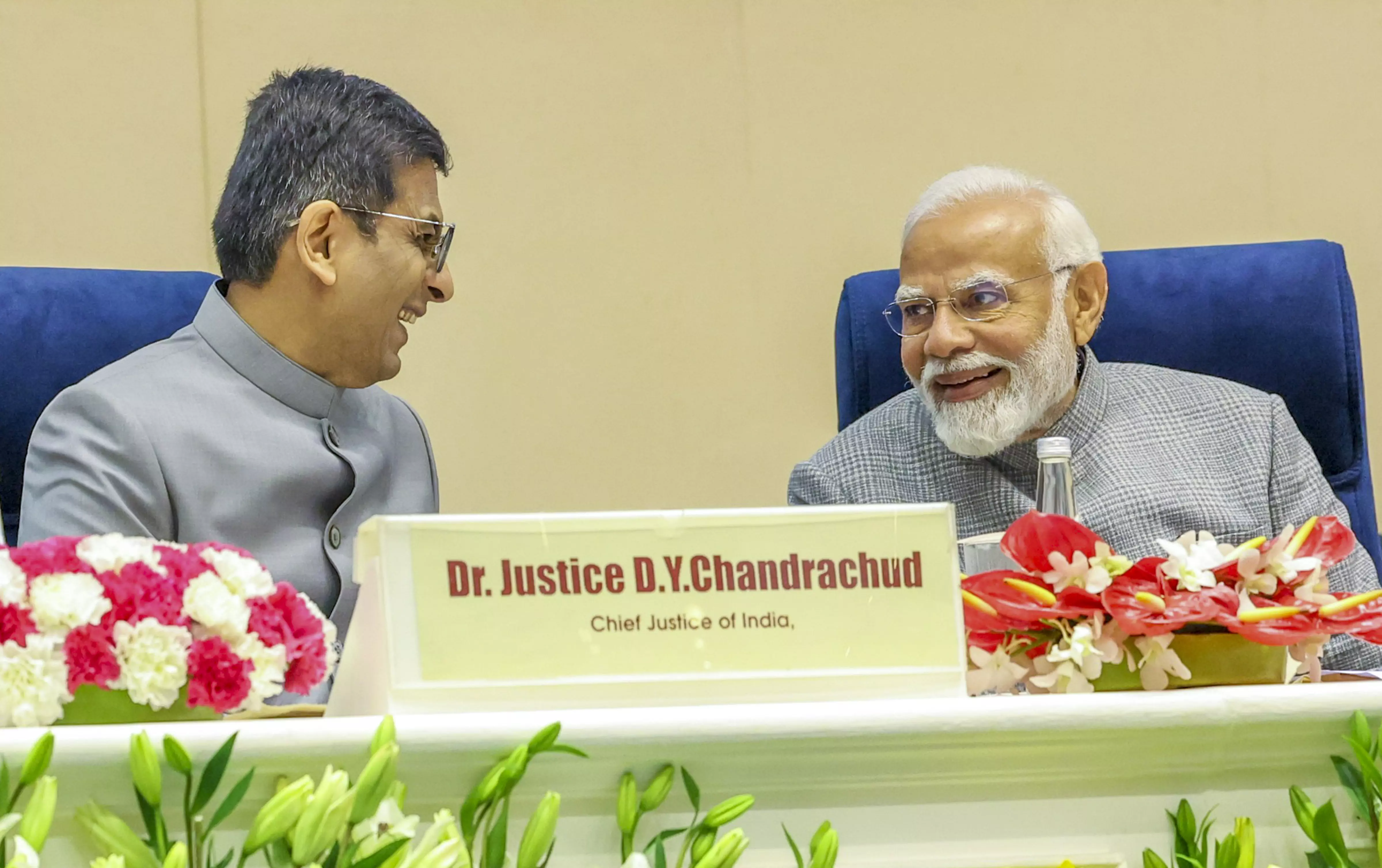 CJI DY Chandrachud, Prime Minister Narendra Modi