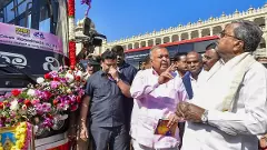 Karnataka HC directs Siddaramaiah to appear before special court, imposes fine