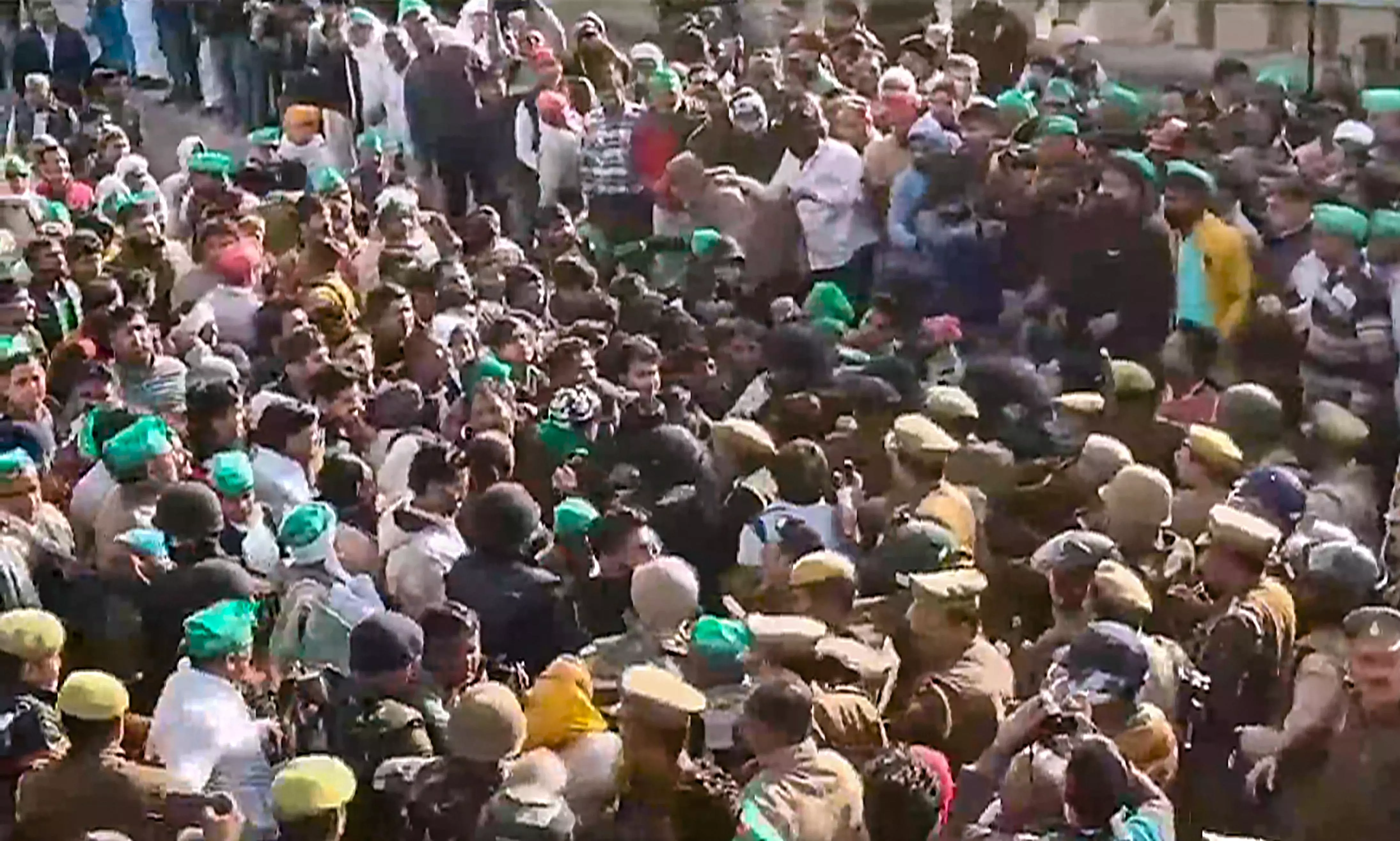 Noida farmers hold protest march amid heavy security, traffic at Chilla border hit