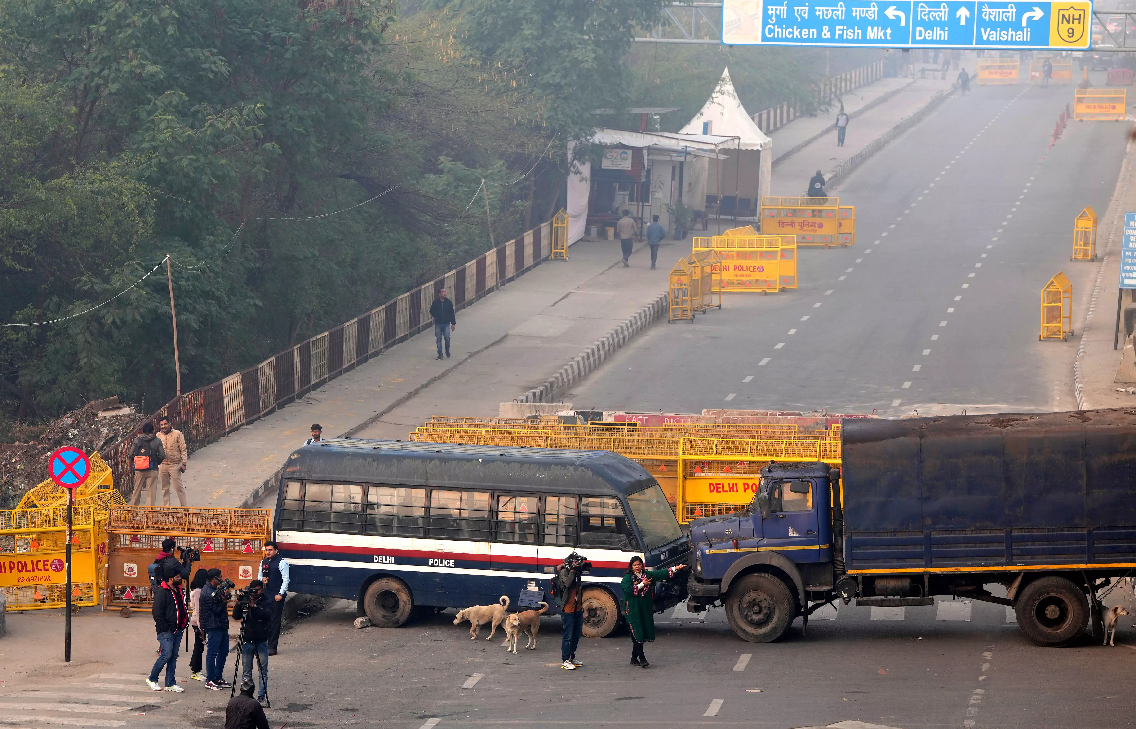 Delhi Police, Barricades, Farmers protest