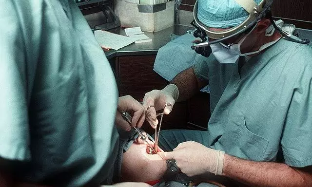 Kerala: Dentist told to pay Rs 5 lakh for damaging patients healthy teeth