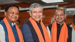 RS polls: With BJD backing, railway minister Vaishnaw files nomination