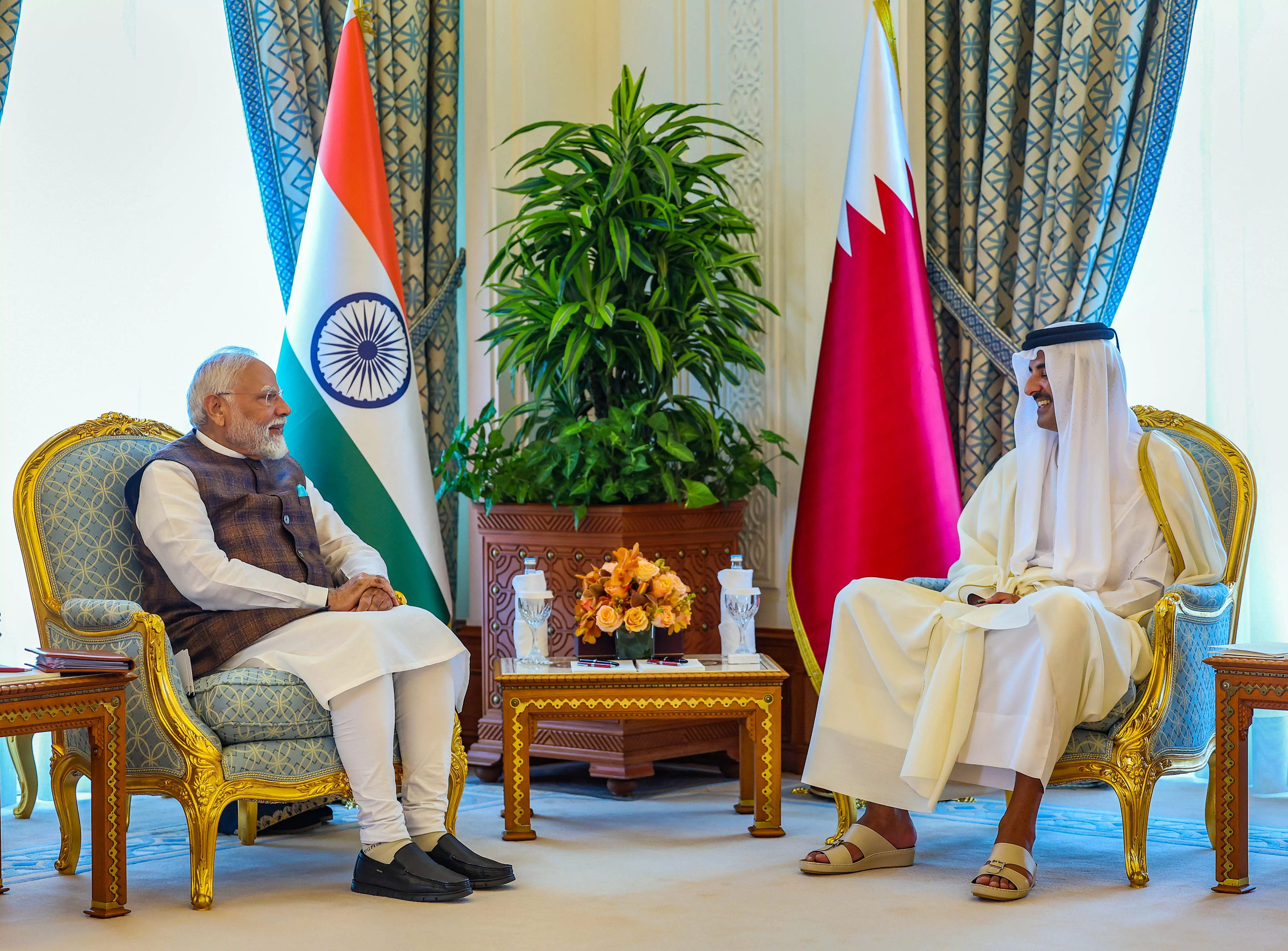 India, Qatar agree to address trade issues, promote business