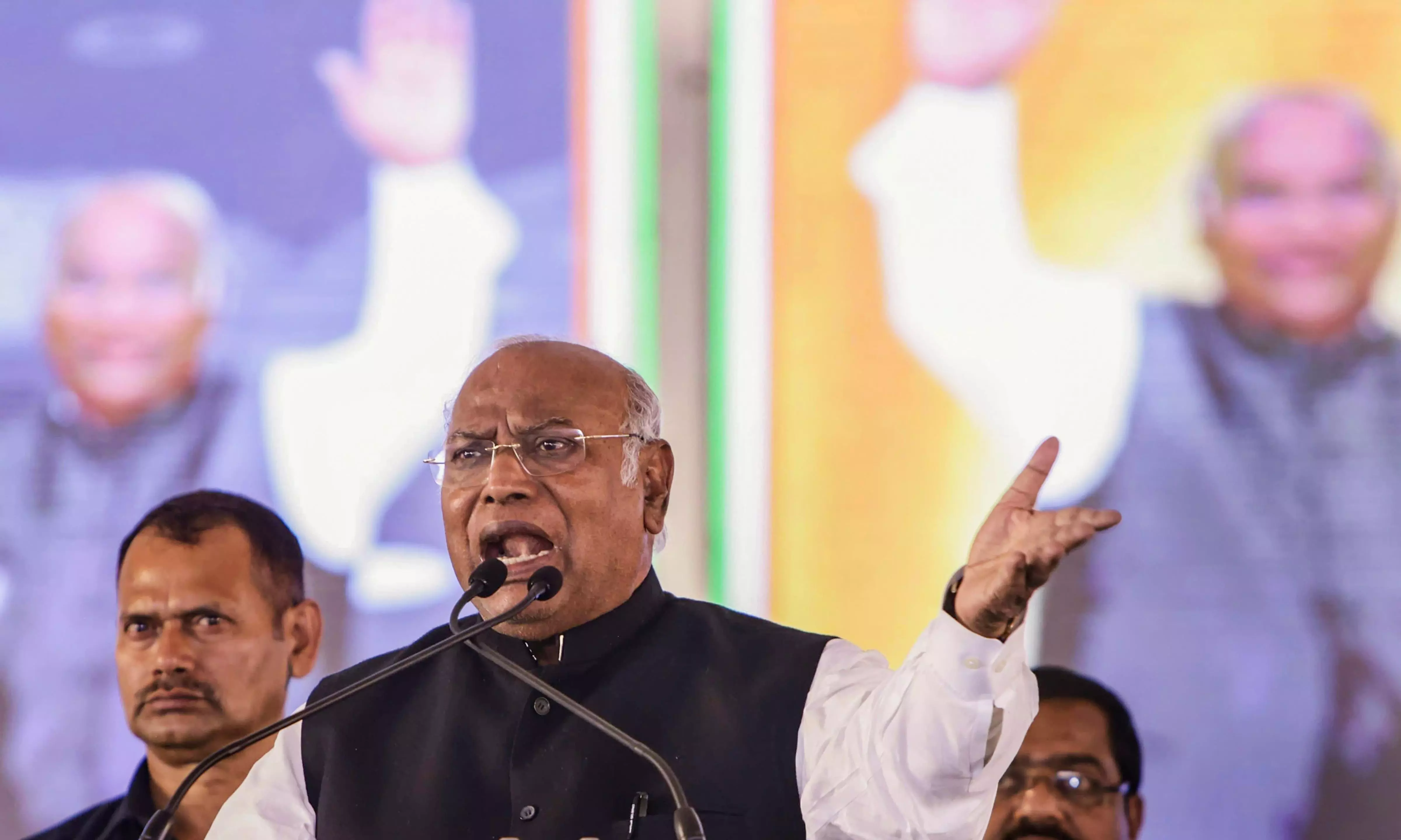 Some Cong leaders running towards BJP as they fear ED, Modi: Kharge