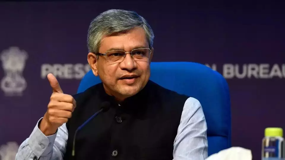 AshwiniVaishnav DeepSeek