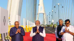 Entire strength of Congress used to take only one family forward: PM Modi