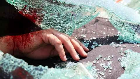 Tirupati: Five killed as speeding car rams into logistic vehicle