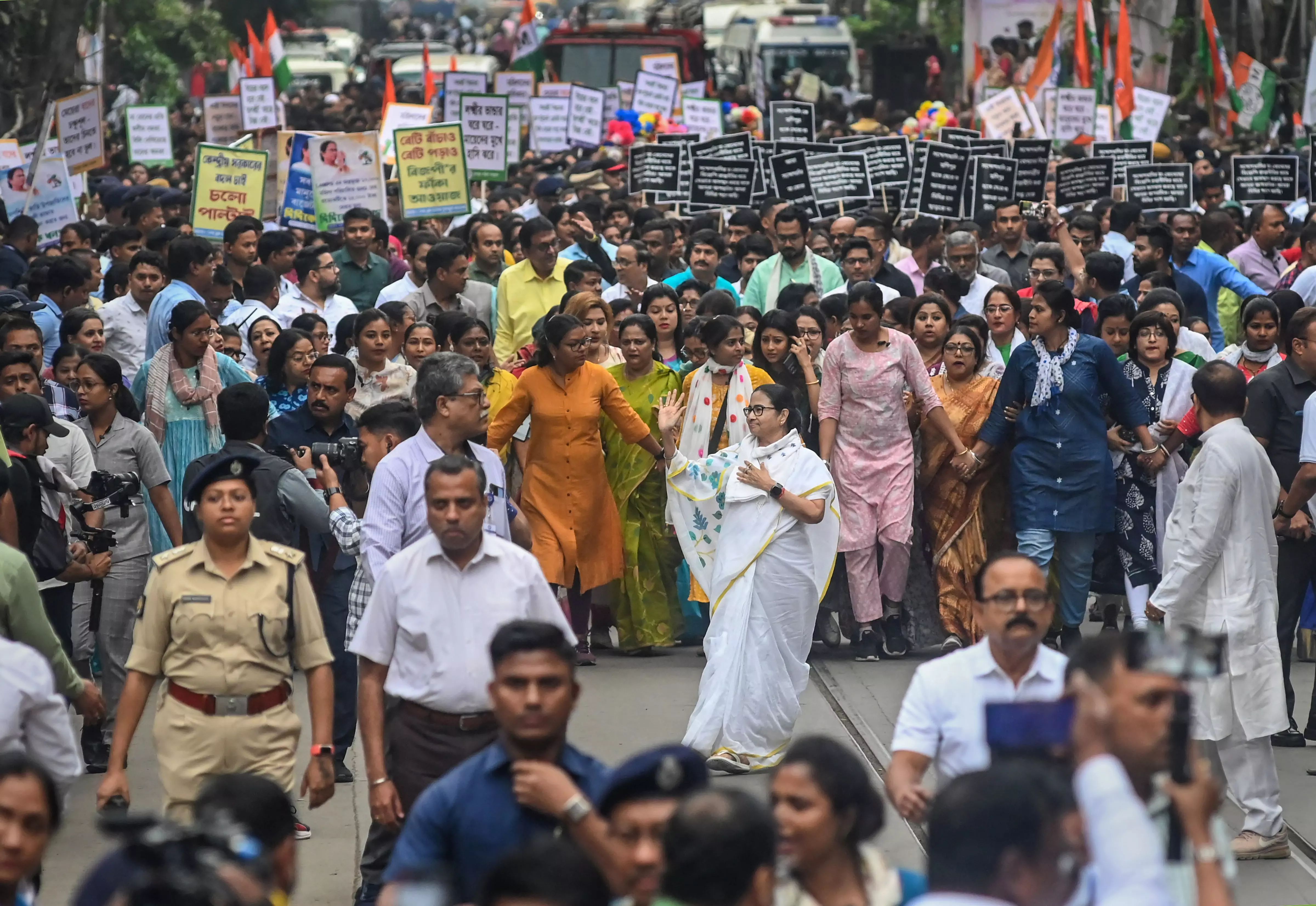 Day after PMs attack, Mamata marches with Sandeshkhali women in Kolkata