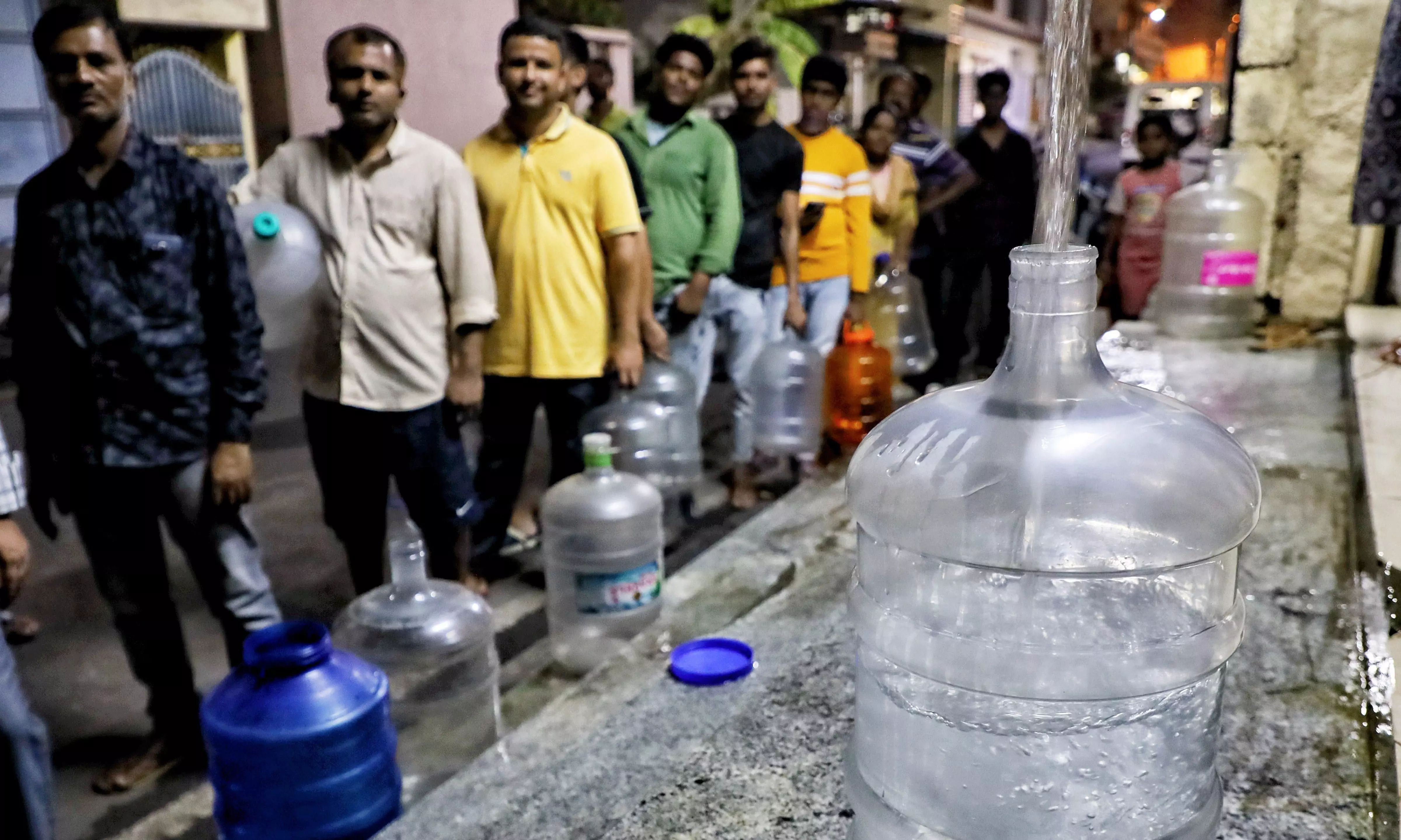 Bengaluru water crisis: Hoteliers mull using disposable tableware