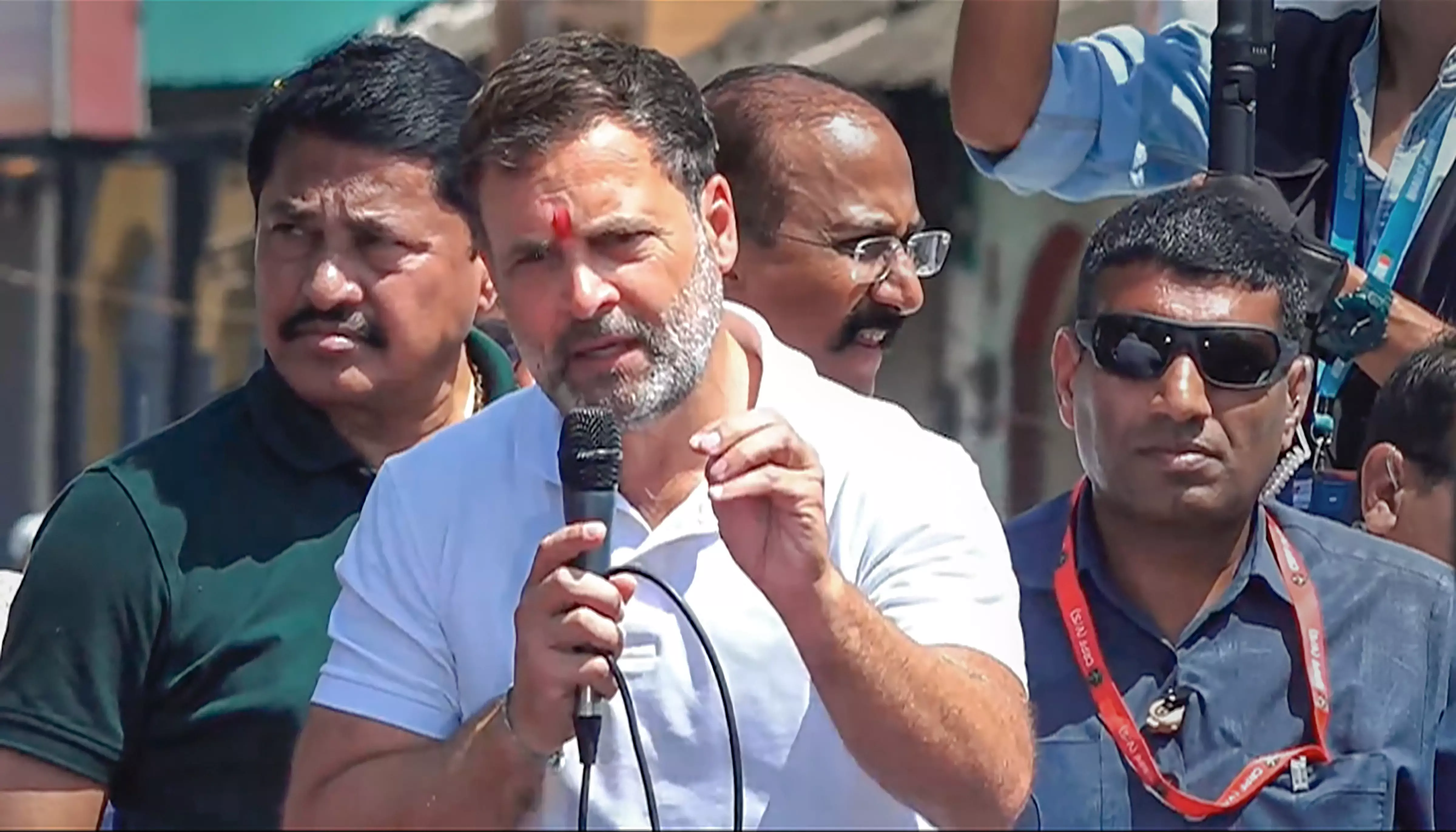 Unemployment, inflation and bhagidari are crucial issues country is facing: Rahul