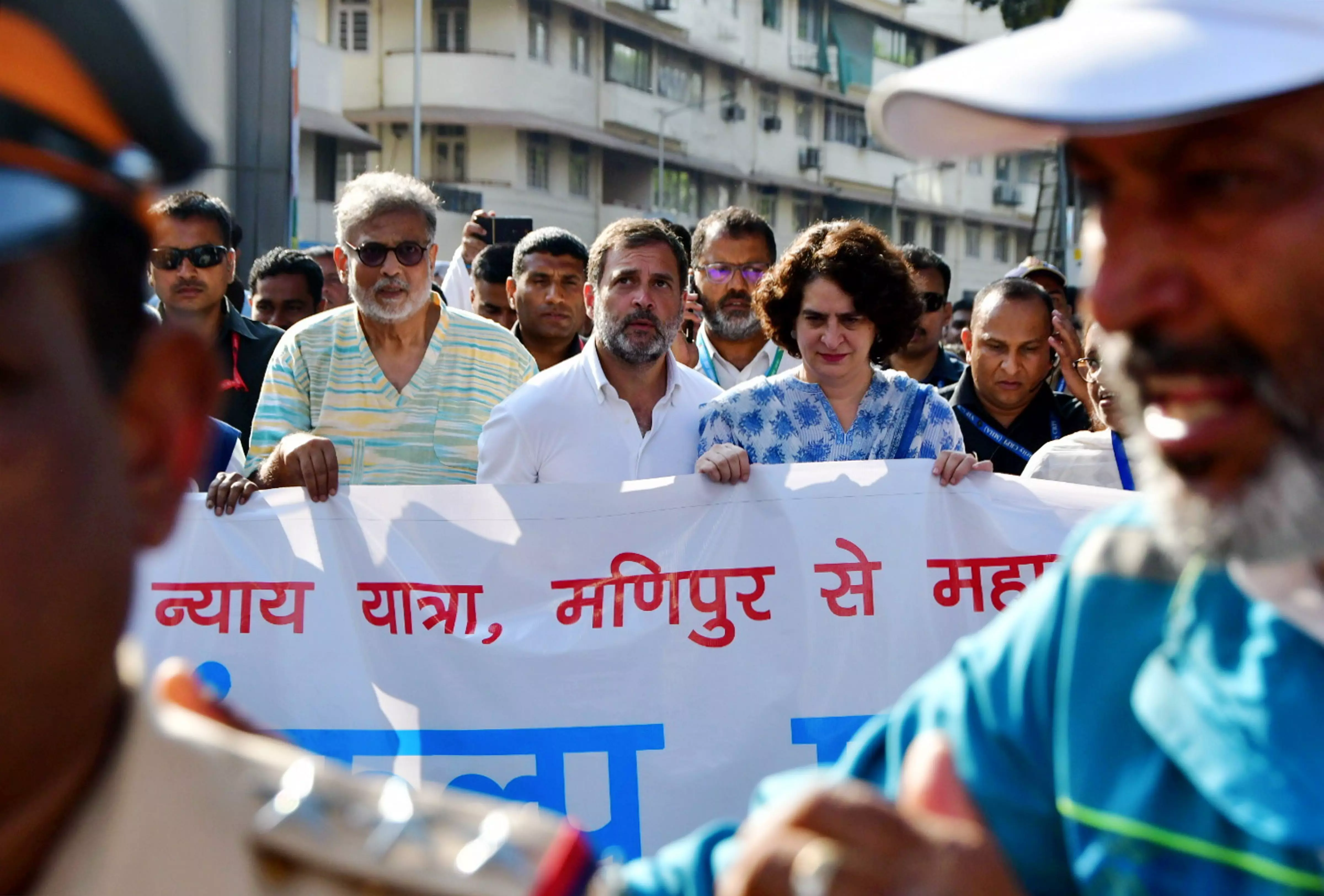 BJP makes noise, but doesnt have courage to change Constitution: Rahul Gandhi