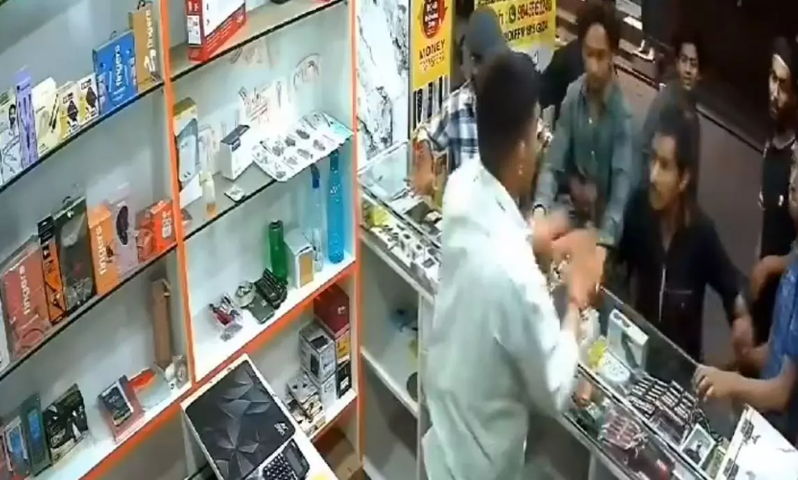 Bengaluru shopkeeper assaulted over Hanuman Chalisa