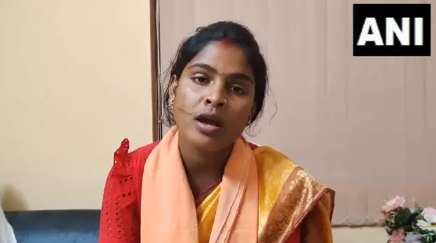 Bengal: Modi dials Basirhat BJP candidate Rekha Patra, calls her ‘Shakti Swaroopa’