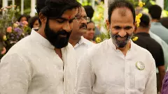 Yuva Rajkumar (left) with his father Raghavendra Rajkumar (right).