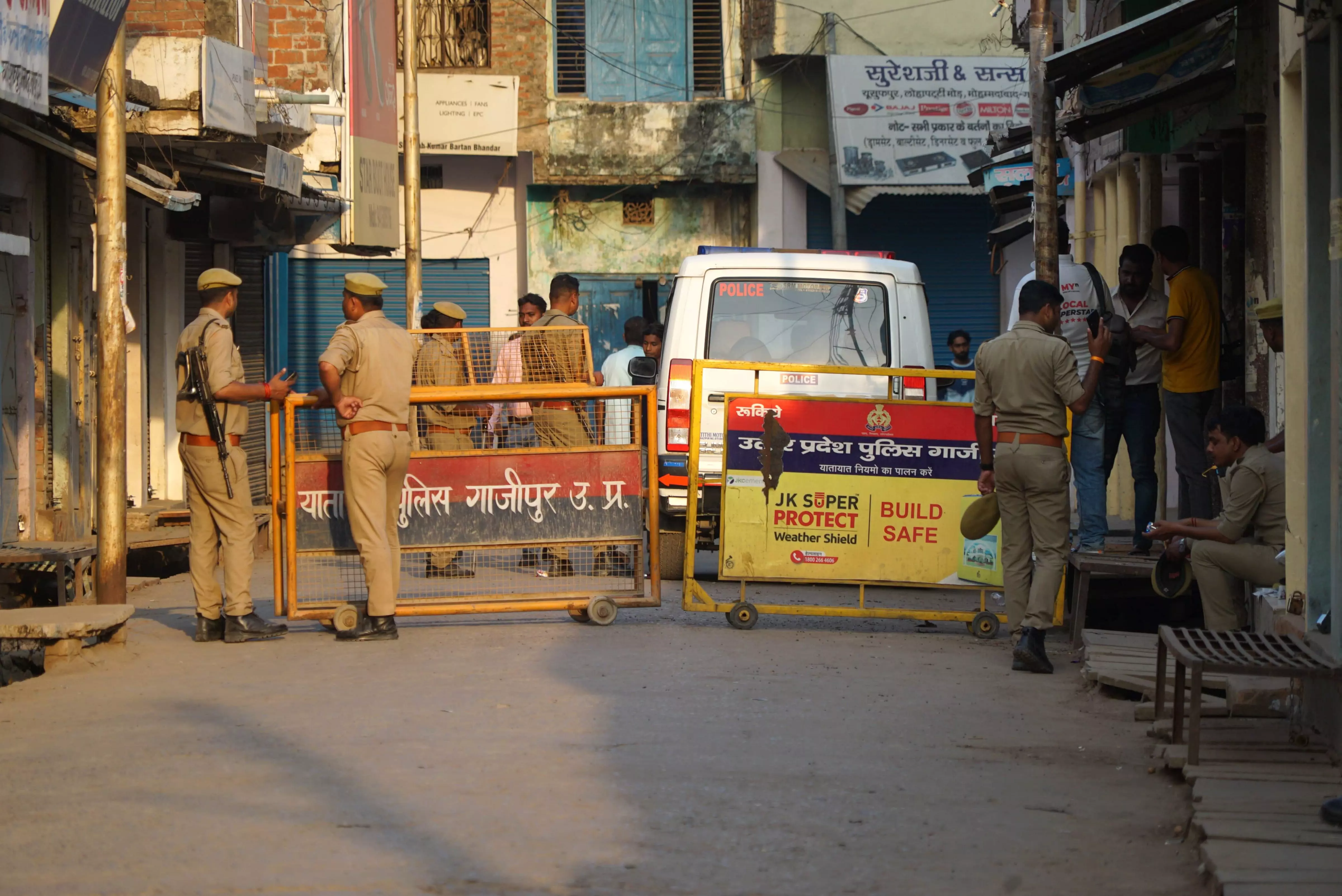 Uttar Pradesh: Security strengthened in Ghazipur ahead of Mukhtar Ansaris burial