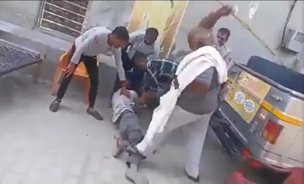 Nuh violence accused Bittu Bajrangi ‘thrashes’ man as cop looks on in viral video