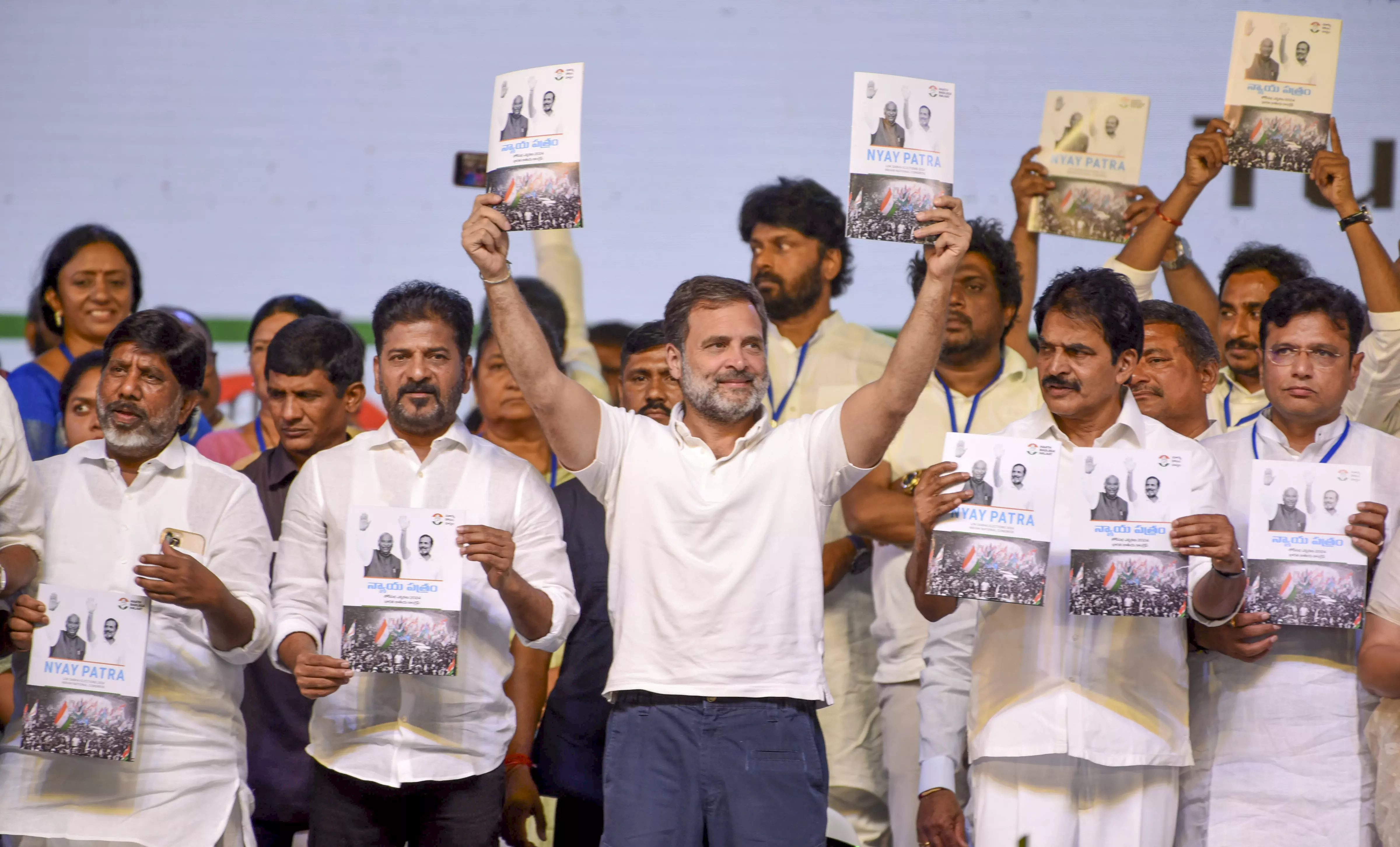 Keen to avoid 2019 error, Congress pushing poll manifesto hard