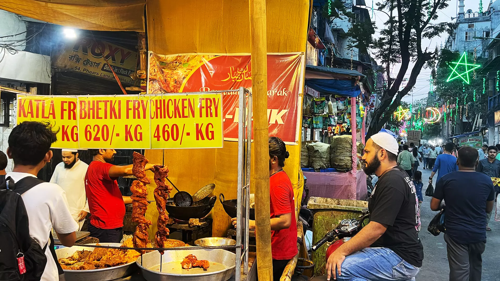 Taskeen, Dilli 6, Sufia, Al Baik, Bombay Hotel are eateries that immediately come to the mind for their authentic lip-smacking biryani, kebabs, murg changezi, haleem, Afghani chicken, chaanp, mahi akbari to name a few.