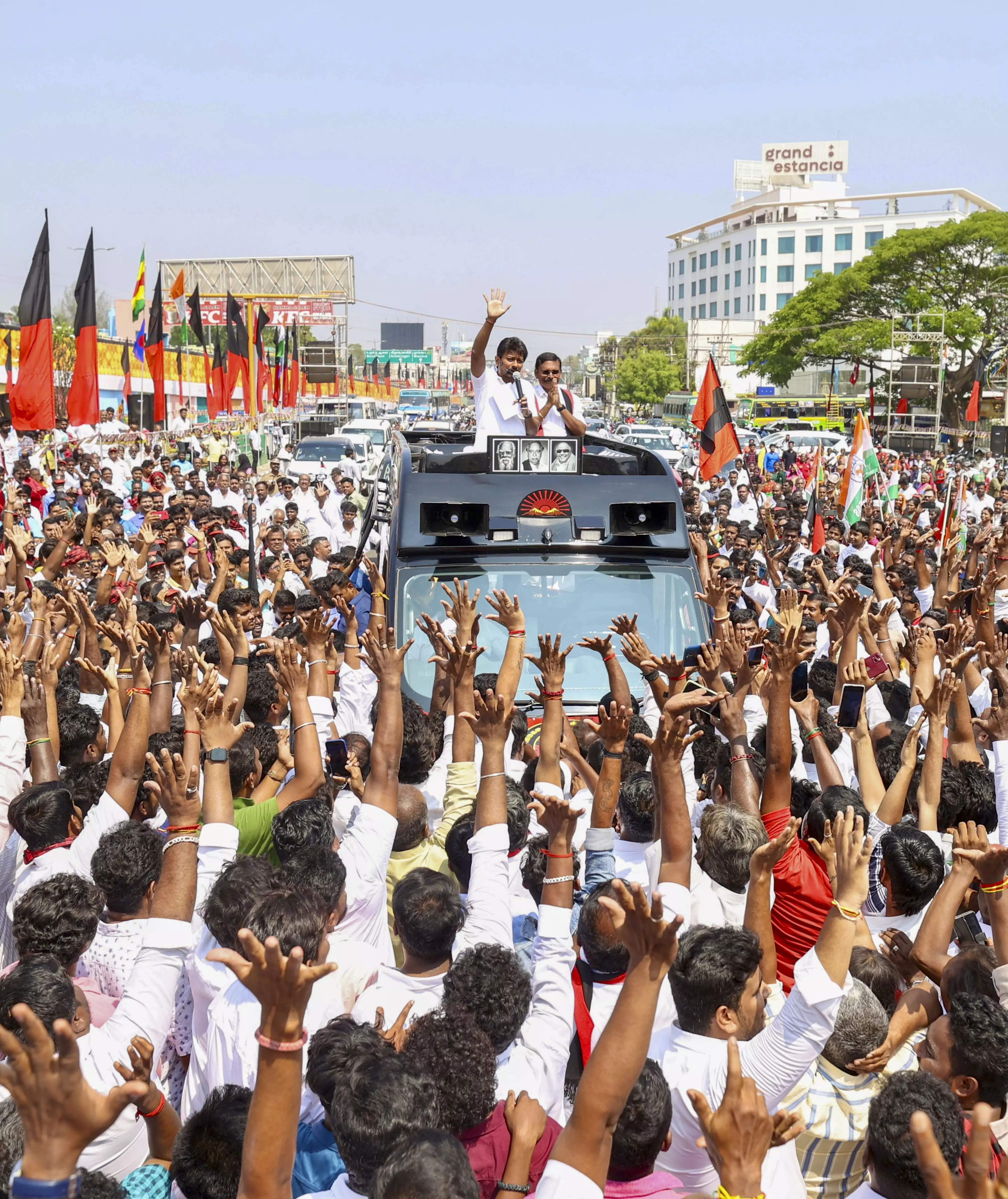 LS polls: TN, Bengal make maximum requests to EC for rallies, banner displays, helicopter use