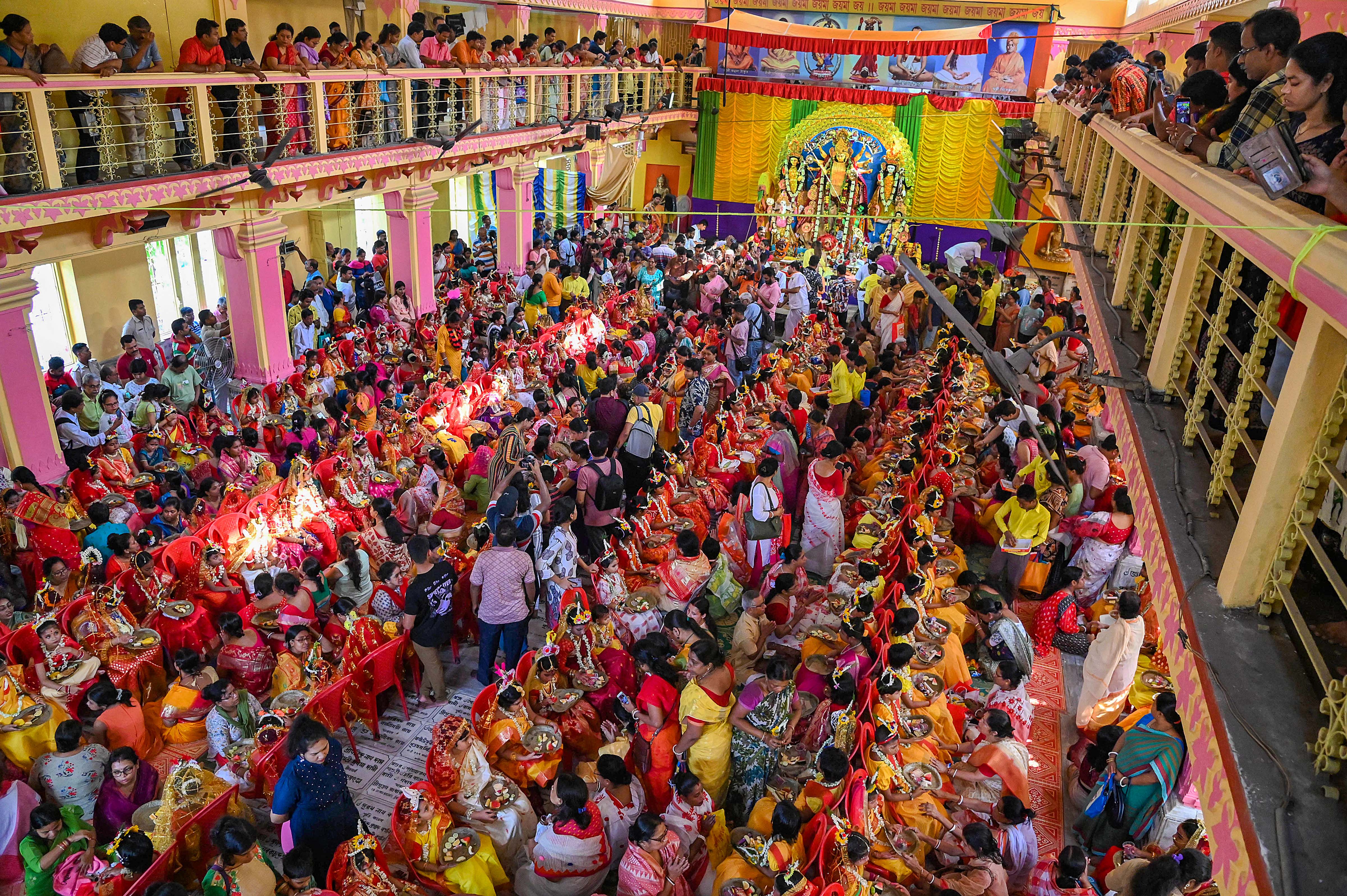 Ram Navami celebrated in Bengal amid high alert; weapons flaunted ...