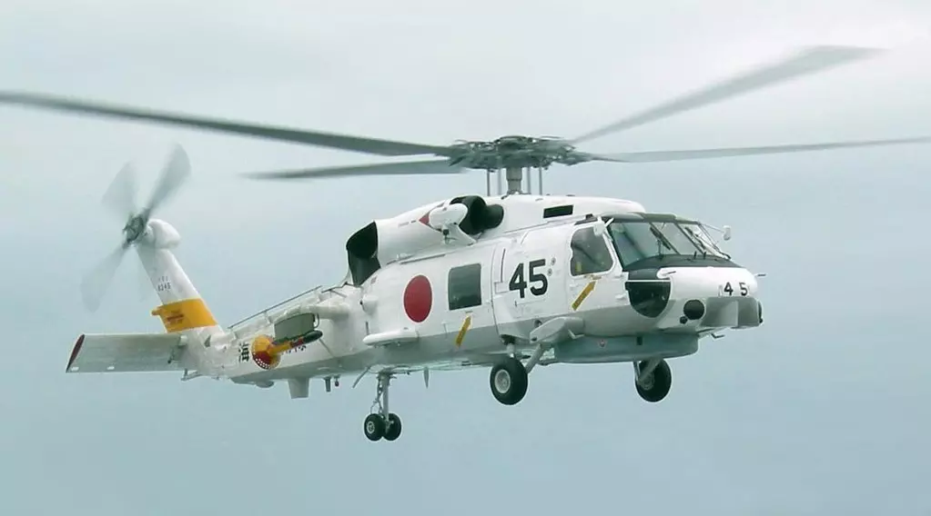 1 dead, 7 missing after 2 Japanese navy choppers crash in Pacific Ocean