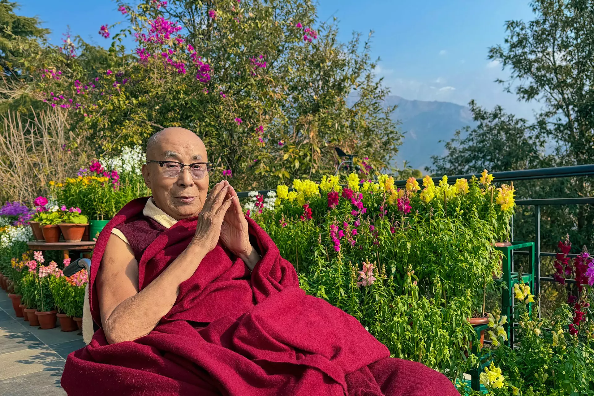Talks on Tibet only with Dalai Lamas representatives, no autonomy: China