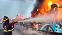 Passengers escape unhurt after bus catches fire on Mumbai–Pune Expressway