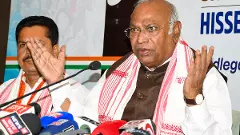 PM Modis chair shaking, he has started attacking his own friends: Congress