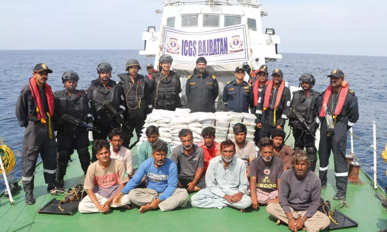 ₹600 crore worth of drugs seized from Pak boat off Gujarat coast; 14 crew members held