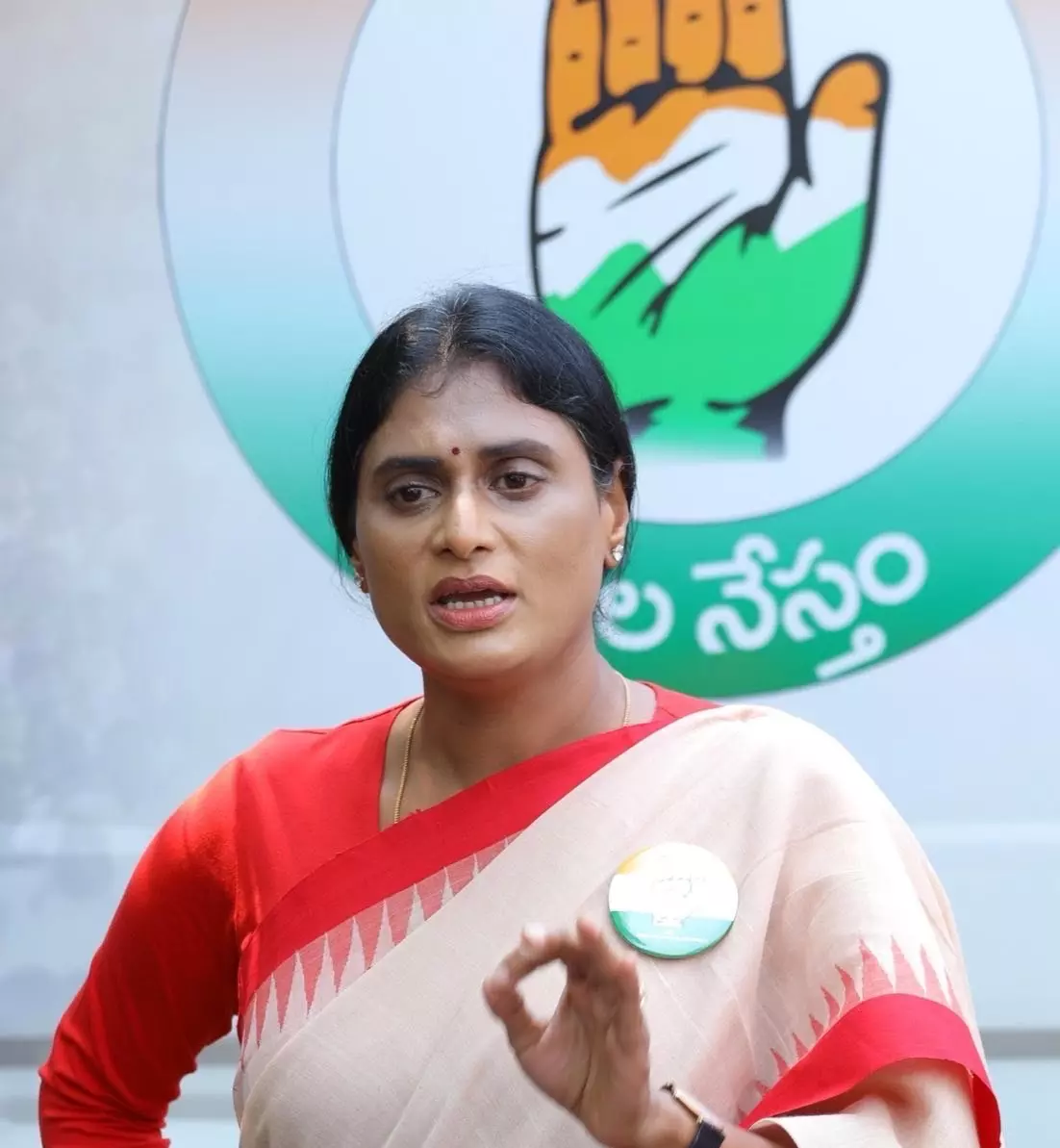 Jagan Mohan Reddy, Chandrababu Naidu stooges of BJP: AP Congress chief Sharmila