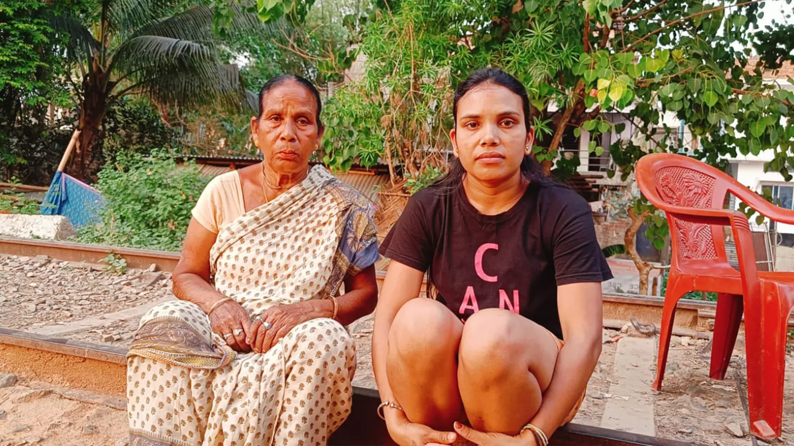 Bindu Singh, 27, (right), with her mother Sabi Singh, 72, in Babu Basti.