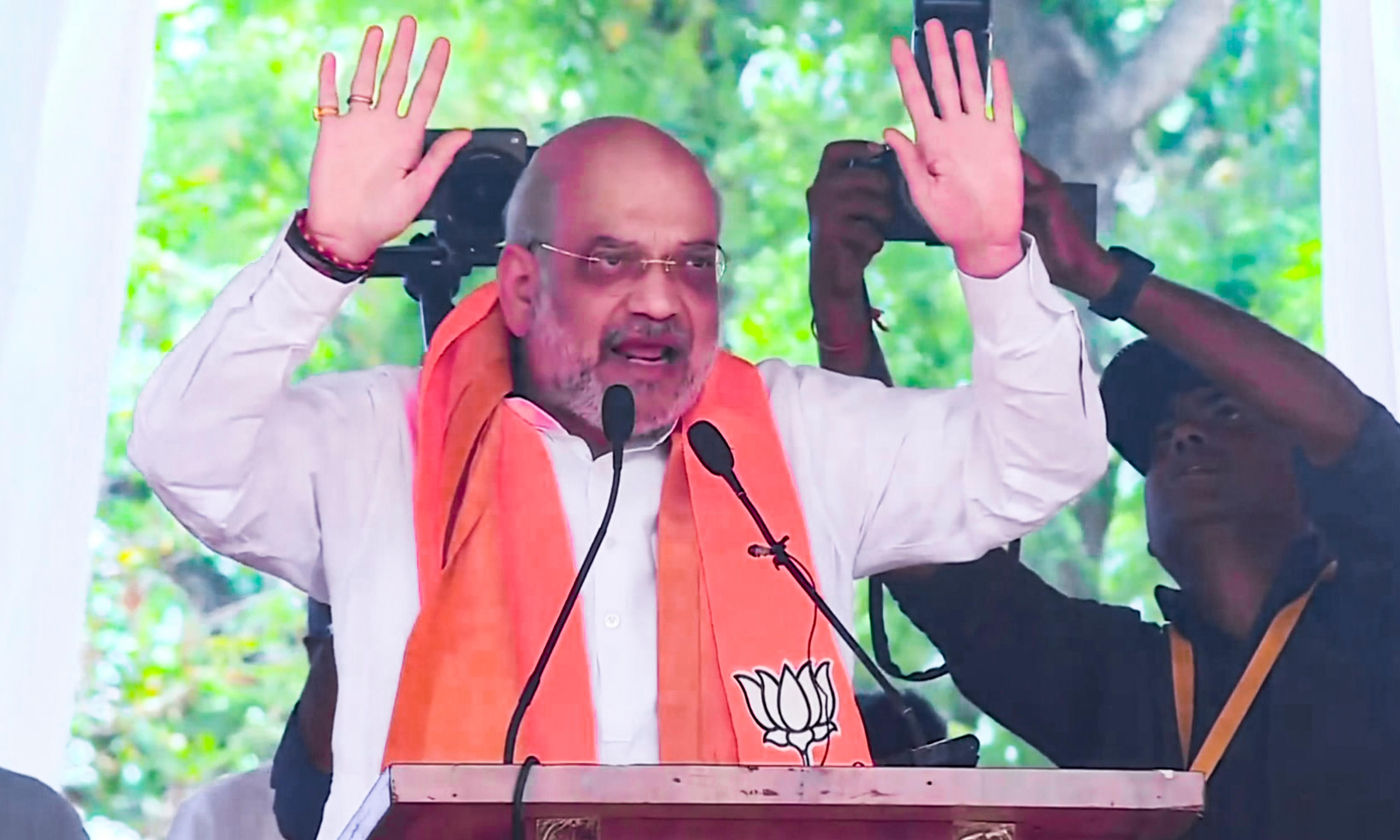 Congress attained power in Karnataka with SDPIs backing, alleges Amit Shah