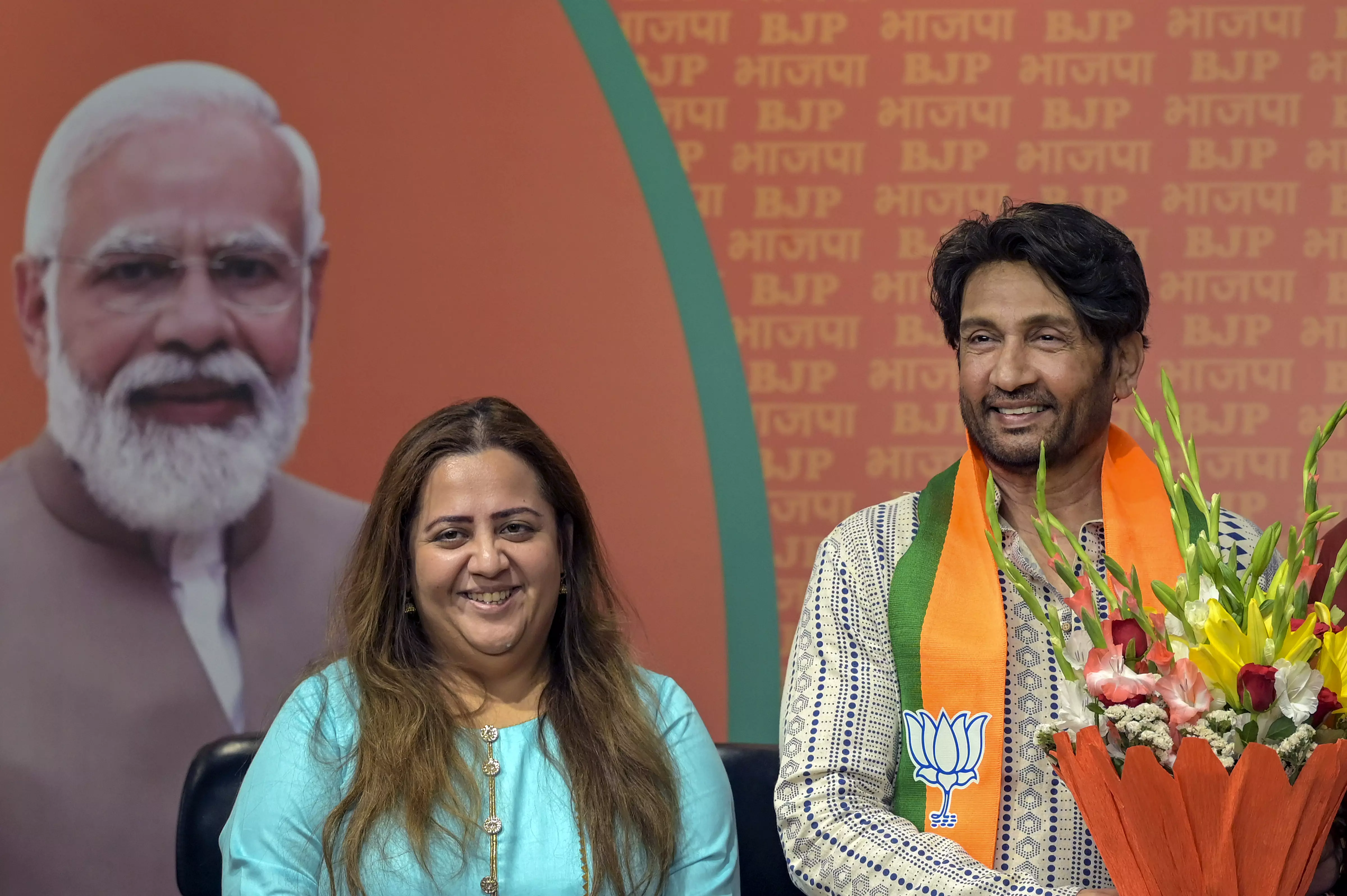 Former Congress leader Radhika Khera, actor Shekhar Suman join BJP